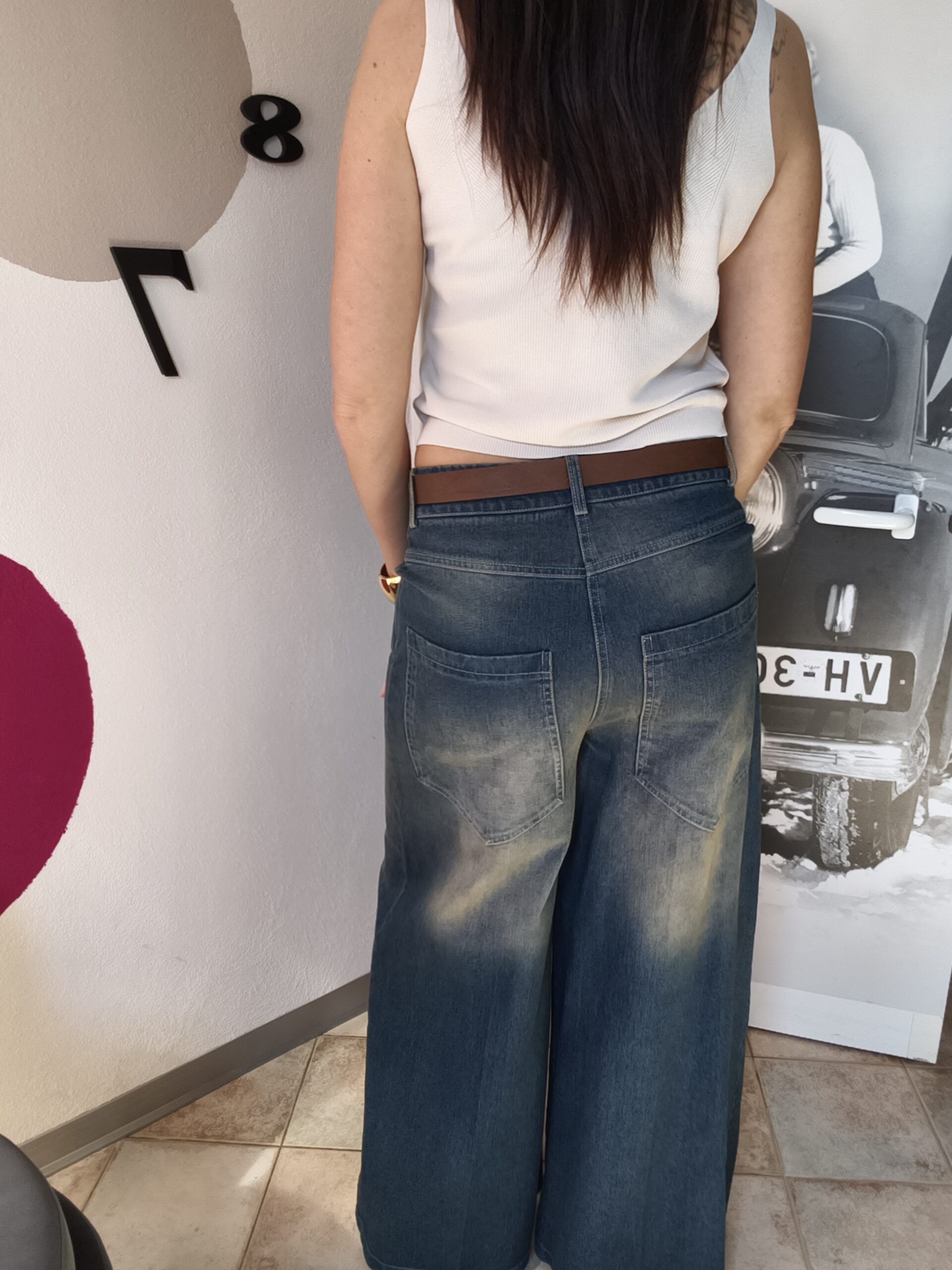 Jeans a palazzo - immagine 3